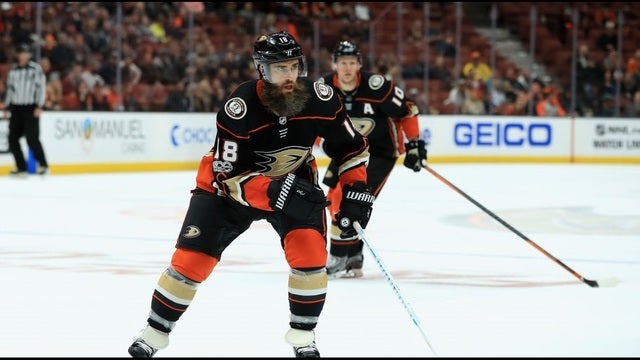 Anaheim Ducks player Patrick Eaves hospitalized with Guillain-Barre syndrome
