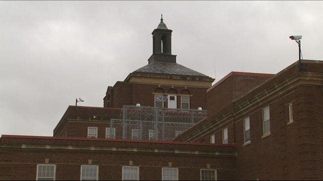 Judge orders review of all Minnesota sex offenders in civil commitment