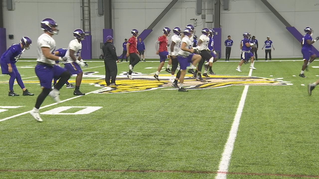 Respectful competition as Vikings fight to make final roster