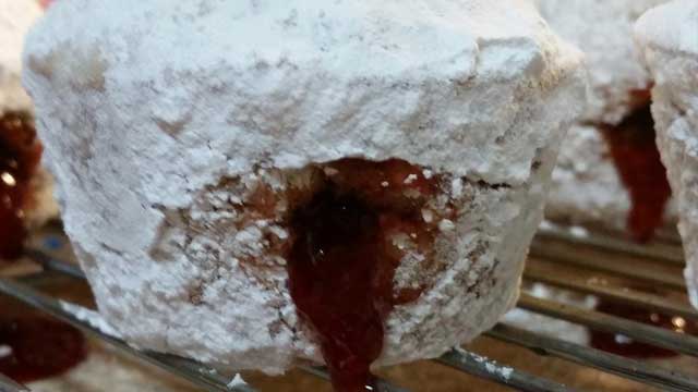 RECIPE: Donut muffins