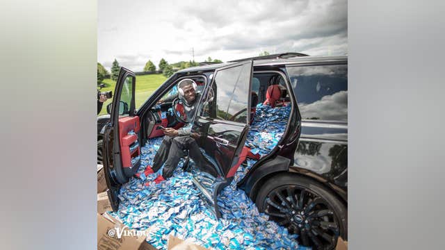 Vikings prank rookie Laquon Treadwell for 21st birthday