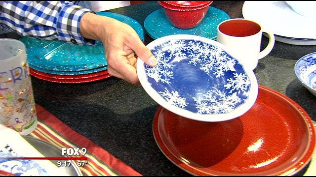 Perfect patriotic 4th of July tablescape