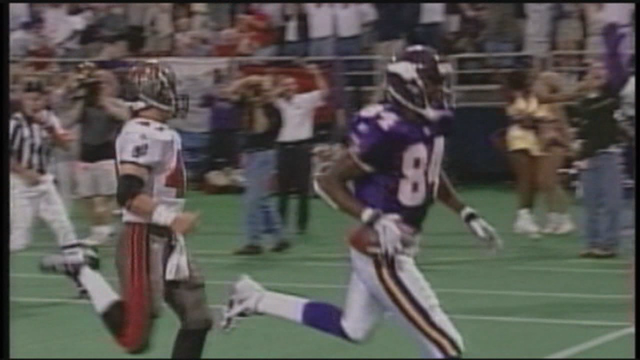 Randy Moss among first-year nominees for HOF