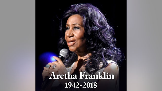 Aretha Franklin dies in Detroit, surrounded by family and friends