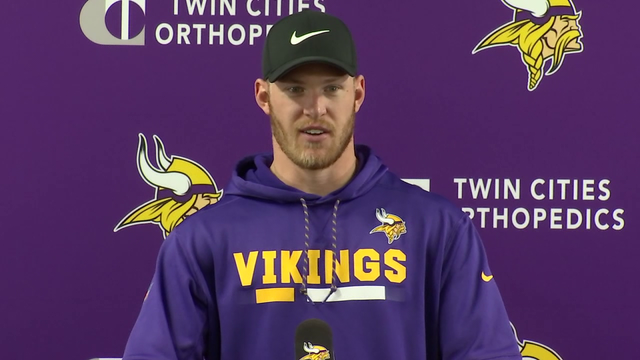 Kyle Rudolph leads Vikings as team donates $50K to help Drake Hotel fire victims