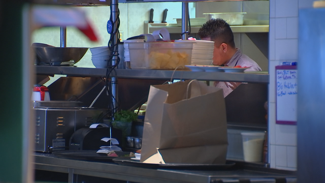 Minneapolis restaurants donate kitchens, chefs to help provide meals for those in need