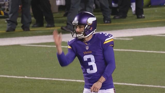 Vikings cut kicker Blair Walsh