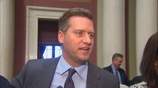 House Speaker Daudt authorizes legislative pay raises