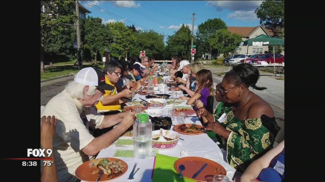 "Edible Streetscape" gives community a taste of St. Paul's east side