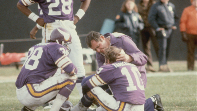 Vikings remember first athletic trainer Fred Zamberletti at memorial