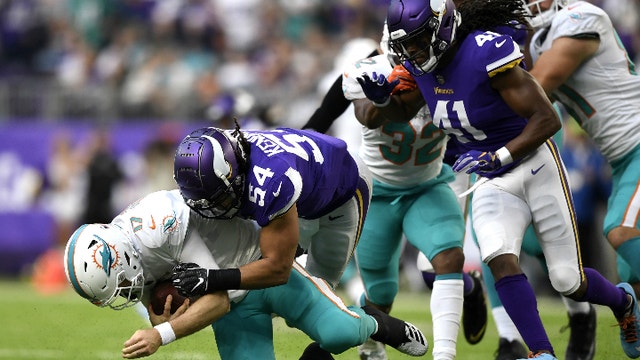 Vikings LB Eric Kendricks misses practice with foot injury