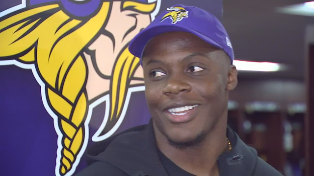 Teddy Bridgewater 'confident' in knee after first practice back