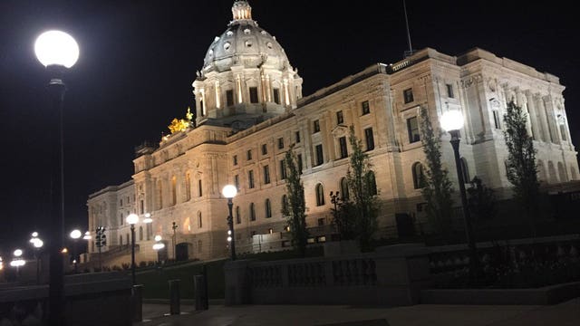 Minnesota lawmakers fail to reach deals on construction bill, economic relief