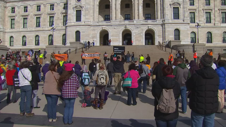 072f5e1c-RALLY FOR JUSTICE_00.00.23.18_1508030830243.png