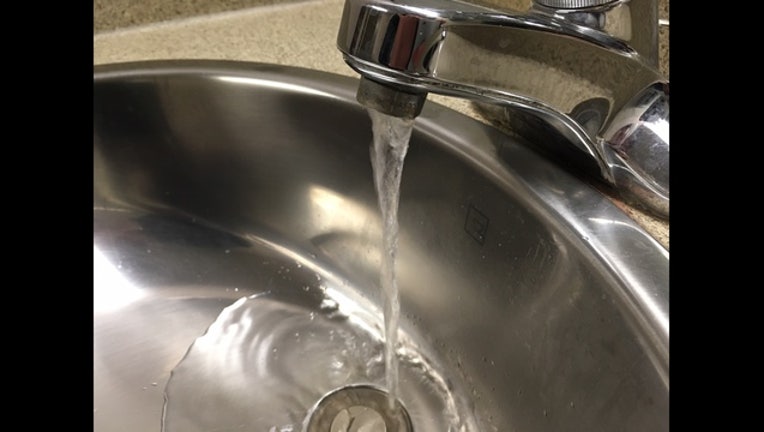 24431be1-Tap water