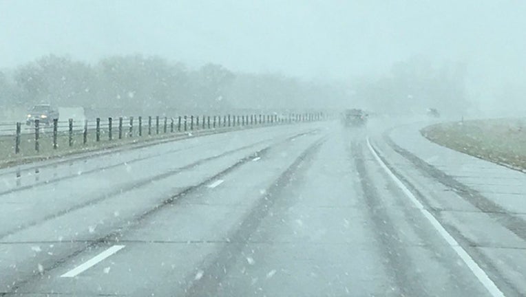 25322f76-Snowy roads Faribault