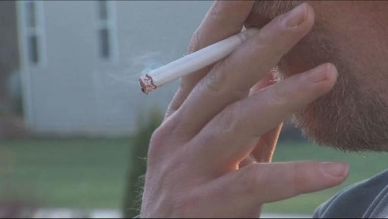 37058820-smoking_1493732854404.JPG