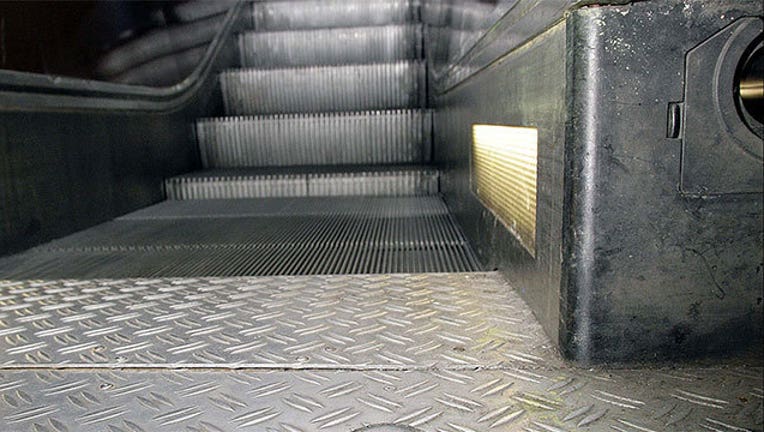 4c6e36ac-escalator_1484229872842-402970.jpg