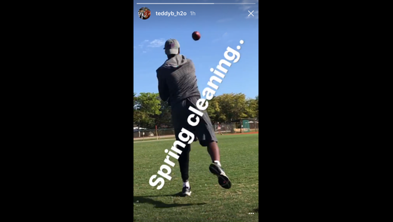 598ebc87-Teddy Bridgewater instagram video