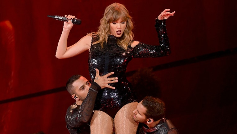 626ec3de-GETTY_Taylor Swift_1537304322212.jpg.jpg