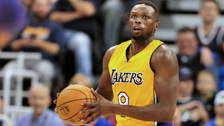 6a438f9c-GETTY_Loul Deng_1536611175442.jpg.jpg