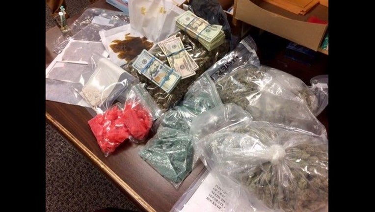 6d026a43-3 26 17 MPD Drugs_1490560998026.jpg