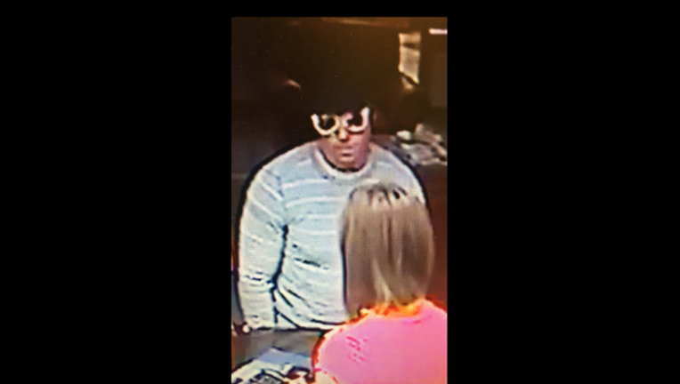 7535f3f2-Lake Area Bank Suspect_1467138748845.png