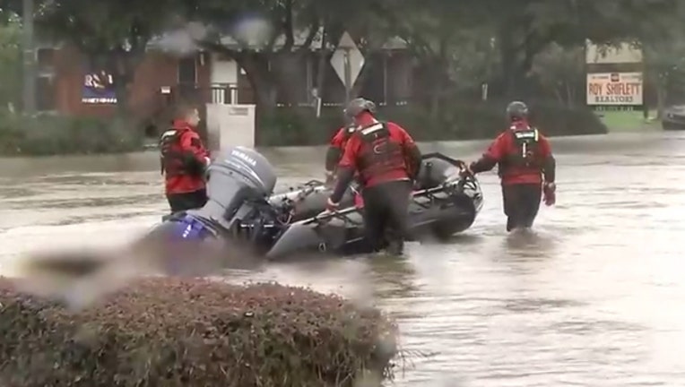 Hurricane Harvey rescues-401720