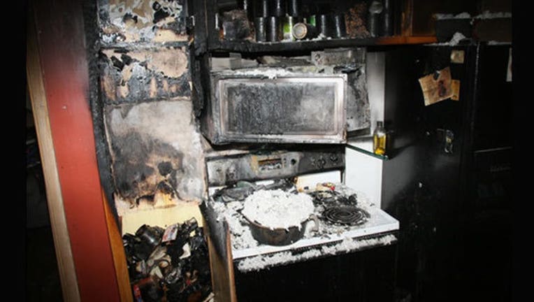 8b83c01d-Stovetop fire without sprinklers