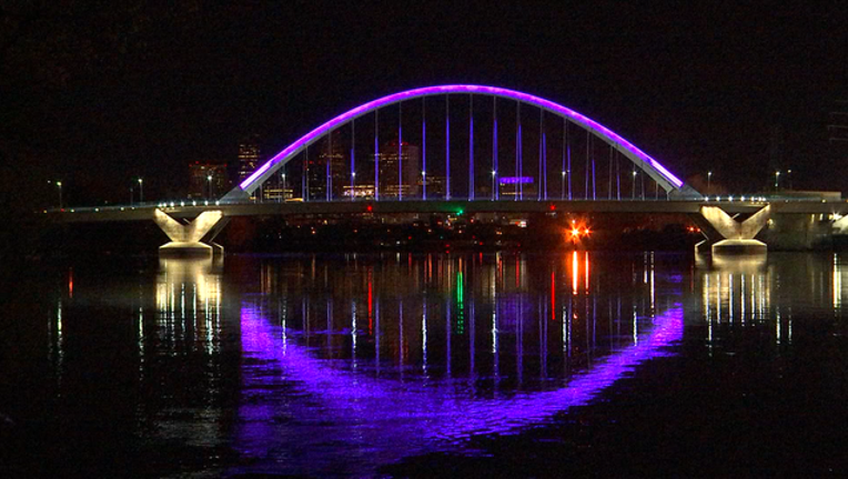 bd38f5ae-Lowry Avenue Bridge purple