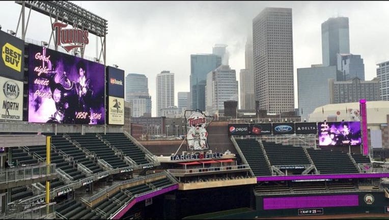 c5db2ddf-Target Field Prince tribute