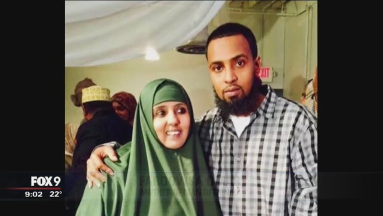 c8050bca-Minnesota_Somali_families_plead_with_imm_0_20171212031849