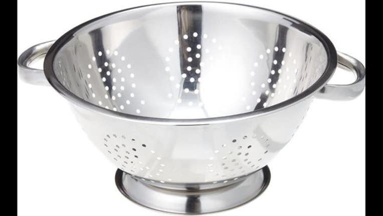 d13f40dc-pasta strainer_1455825446620.JPG