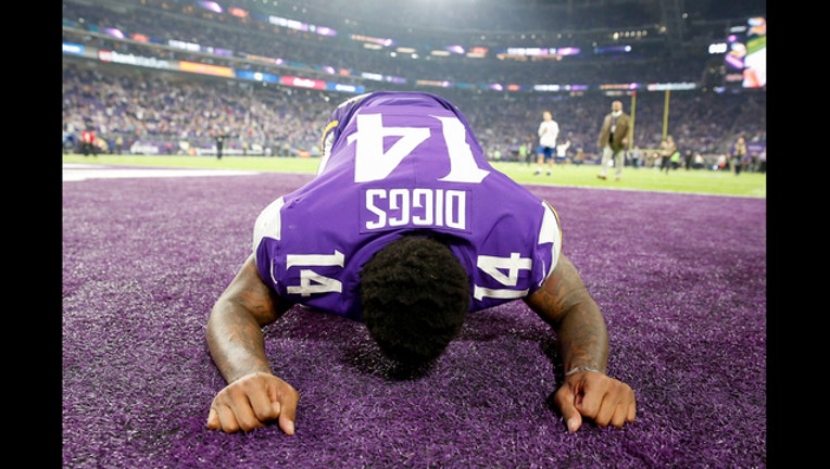 d450a6b7-diggs kissing ground getty