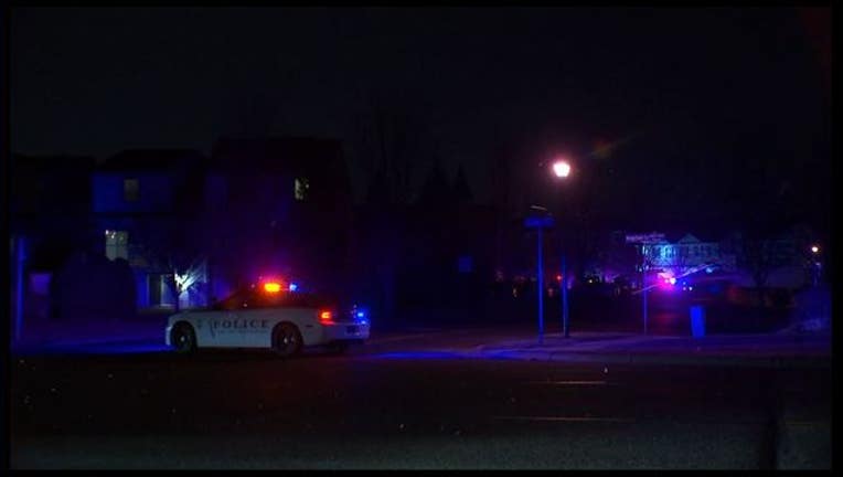 d4b7356c-Woodbury stand off scene