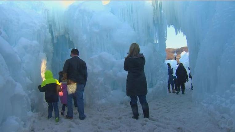 d54e8ccc-Stillwater ice castles_1484796096916.JPG