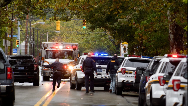 e2afef96-GETTY ShootingPittsburgh_1540691350978