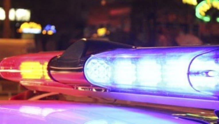 POLICELIGHTS_1536350833057-408795-408795.jpg