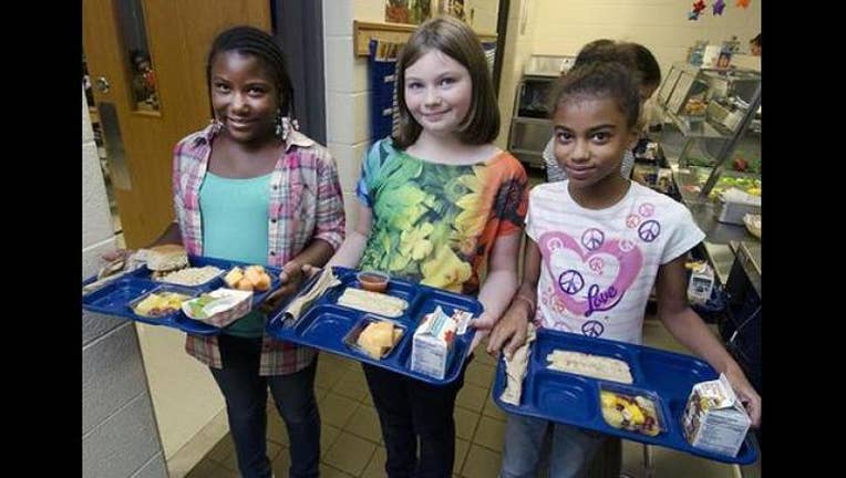f08d0097-New California law allows schools to donate food leftovers-407068.jpg