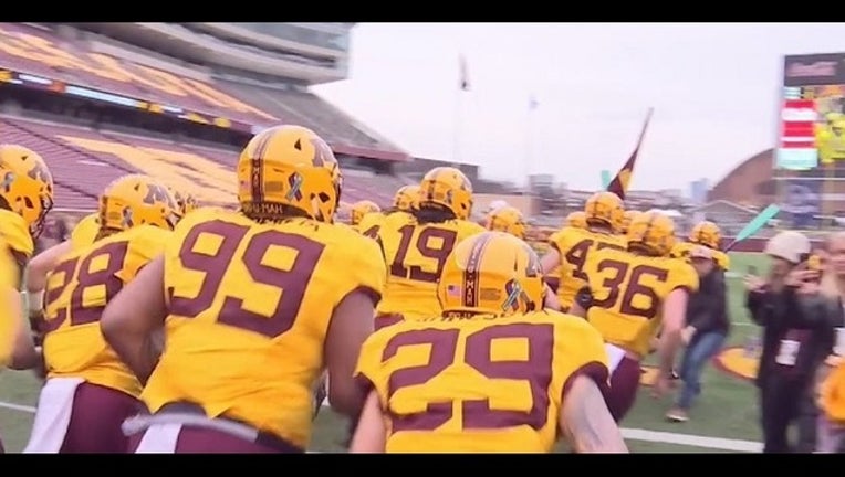 gophers-football-runout_1524676098219.jpg