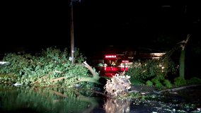 Possible tornado, high winds cause damage in Sioux Falls, South Dakota