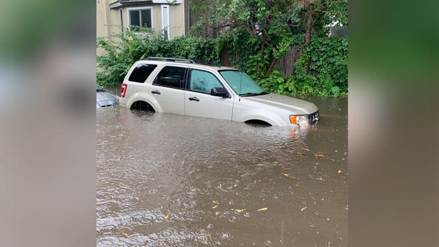 Cars underwater in Minneapolis after quick burst of rain Tuesday