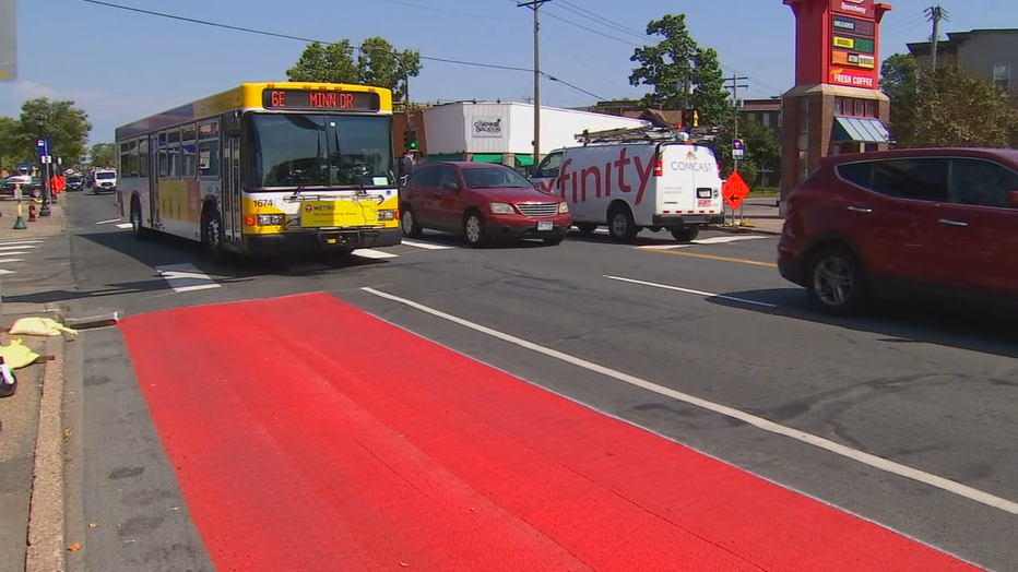 Minneapolis bus lane