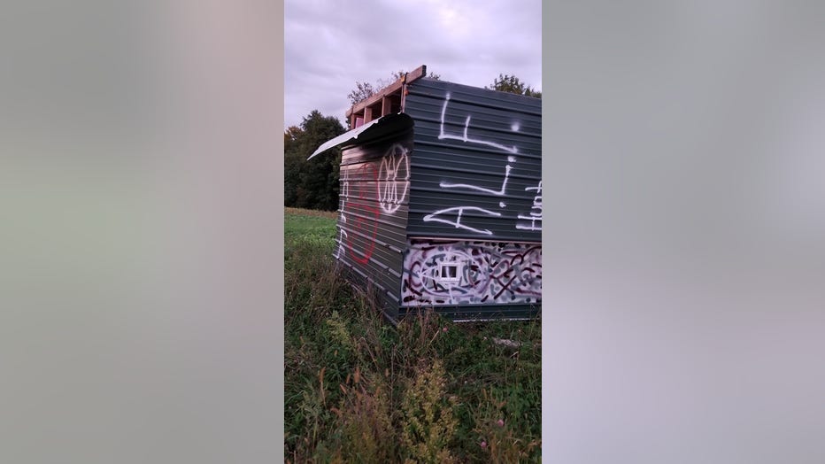 deer stand vandalized