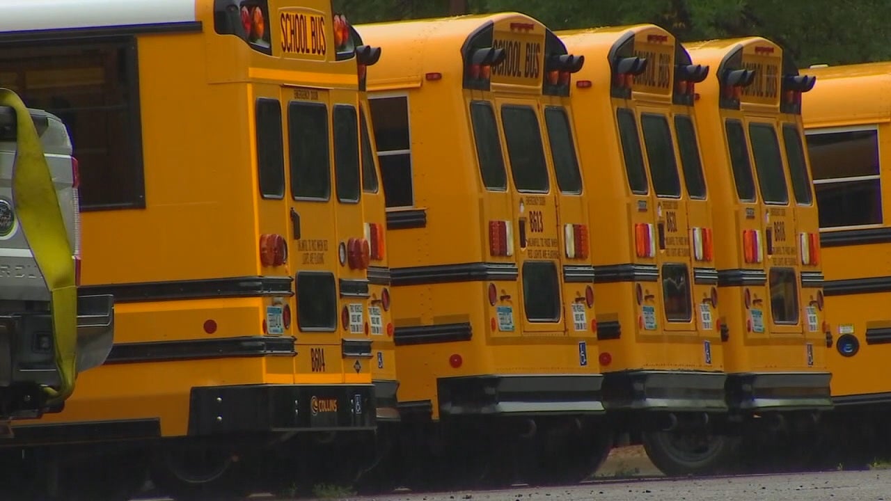 Some Minnesota schools closing early ahead of Tuesday snow: Full list