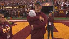 Gophers homecoming brings together bone marrow transplant patient and donor