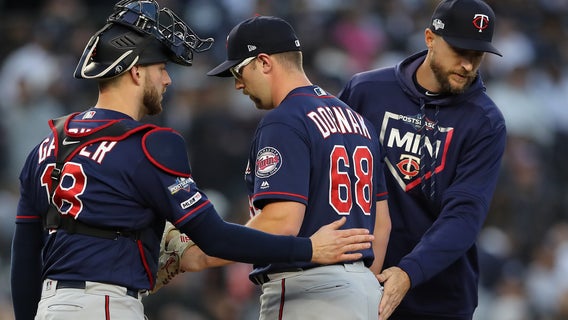 Yankees fans taunt Twins' pitcher Dobnak with 'Uber' chant during Game 2 of ALDS