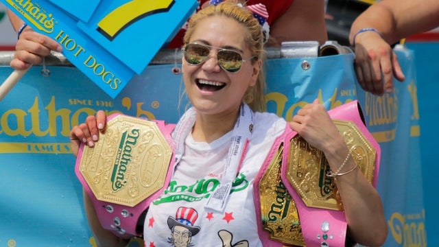 Miki Sudo downs 37 hot dogs to win fifth women's title