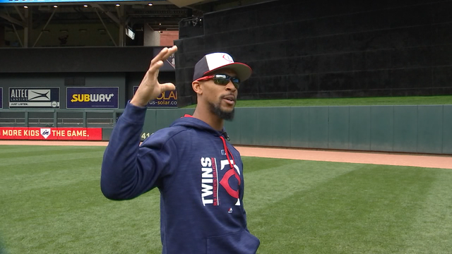 Video shows Twins OF Byron Buxton taking swings, working back from shoulder surgery