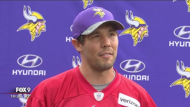 Bradford, Brees start expiring deals in Saints-Vikes opener